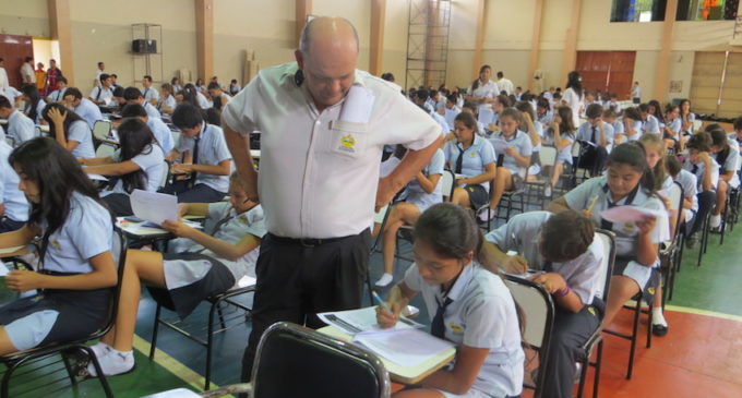 MEC aprueba multas contra instituciones privadas que prohíban exámenes a alumnos