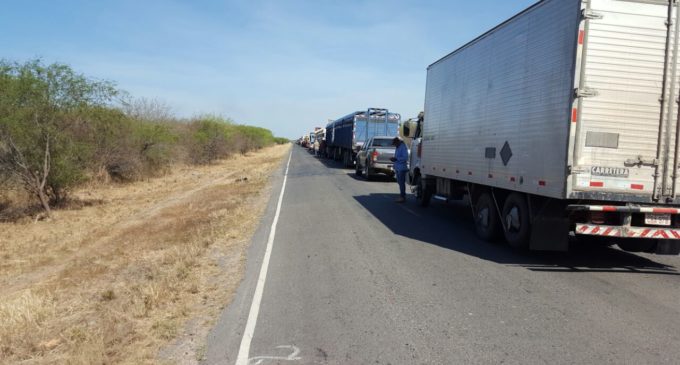 Indígenas bloquean la Ruta Transchaco