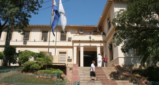 “Migración a nueva matriz salarial produjo atraso en cobro de sueldos”, explica Salud Pública