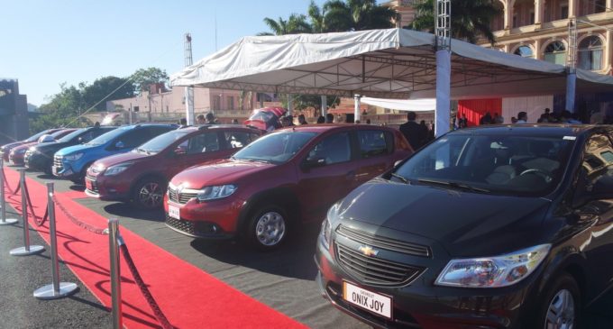 Lanzaron campaña del “Auto Familiar”