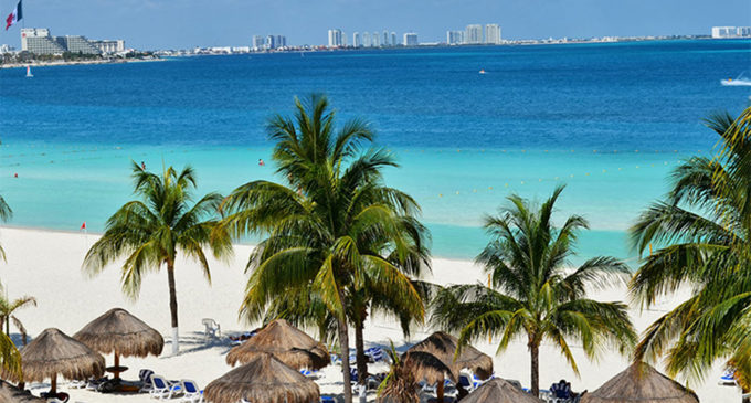 “El empleo de tus sueños”: Ofrecen 60.000 dólares por trabajar vacacionando en Cancún