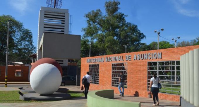 Ministra plantea privatizar la UNA, según sindicalista