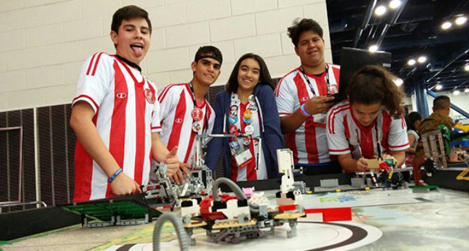 Competencia robótica gracias al SNPP