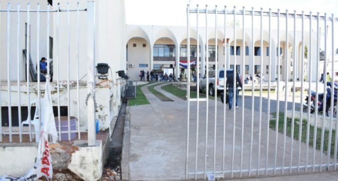 Funcionarios de la Gobernación del Guairá fueron convocados a una oficina paralela para trabajar