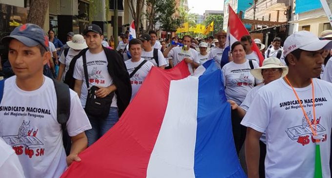 Más sindicalistas se unen a pedidos de docentes