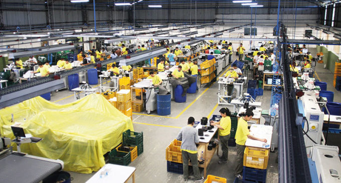 9.000 nuevos empleos gracias a la maquila en Paraguay