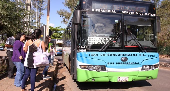 La presencia de vendedores en los buses diferenciales está prohibida