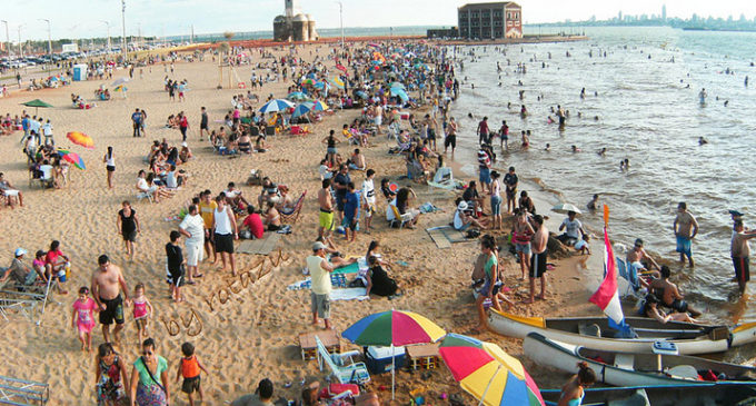 Playas de Encarnación con sistemas de monitoreo para cuidar la integridad de sus visitantes