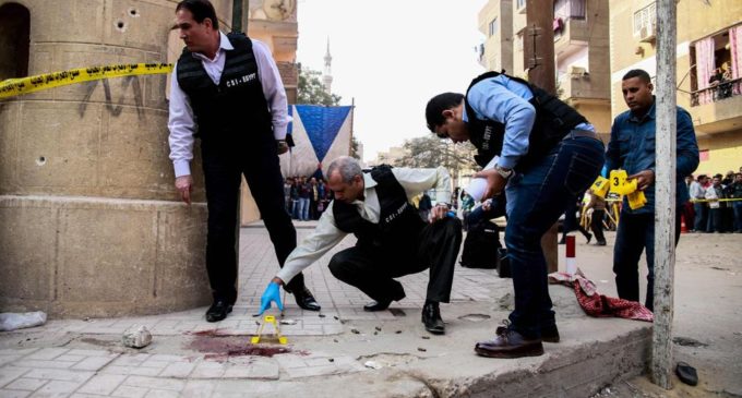 Iglesia en El Cairo sufre atentado que dejó al menos 10 muertos