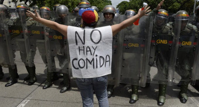 En Caracas mueren cinco a seis niños por semana debido a la desnutrición