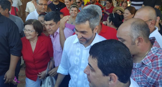 “Yo no encargué ninguna encuesta”, asegura Mario Abdo Benítez