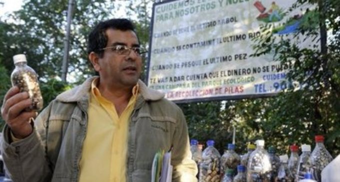 Presentaron denuncia contra fiscal que imputó a recolector de pilas