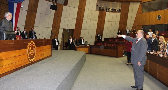 Senador que asumió en lugar de González Daher dice que le “tomó de sorpresa” el cargo