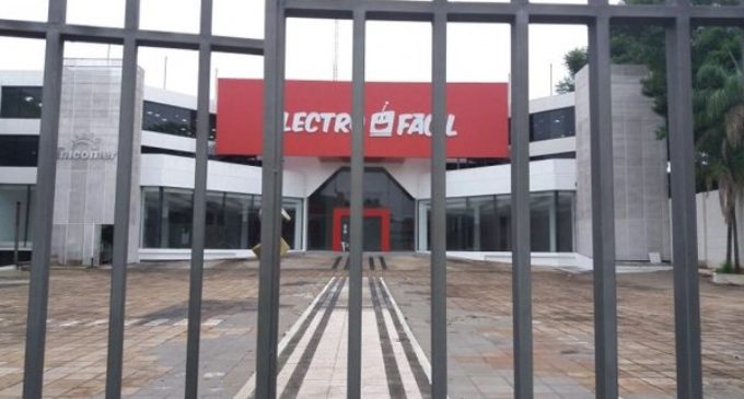 Lippmann habría estado involucrado en caso Electrofácil