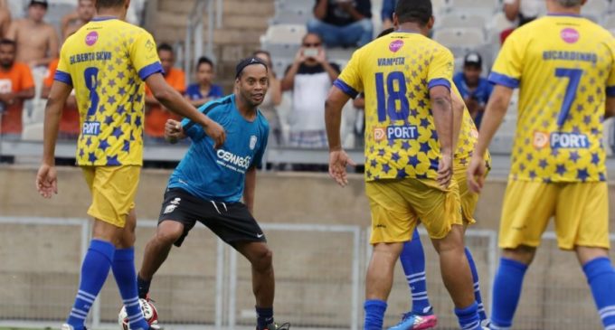 Ronaldinho reunió a los amigos del 2002