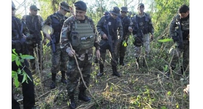 Luchar con las armas no es la solución para acabar con el EPP, según analista