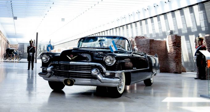 El mítico Cadillac de Perón es restaurado por el Gobierno de Macri