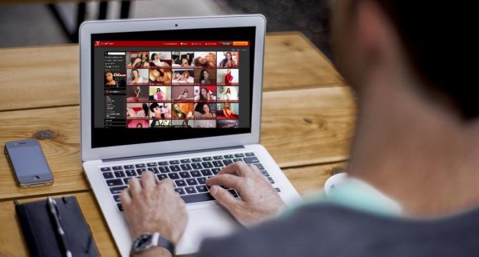 Revelaron cuál es el mayor peligro de visitar páginas pornográficas