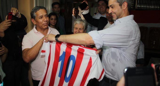 “El Senador Amarilla sigue afiliado al PLRA, pero él por ética hubiera renunciado”