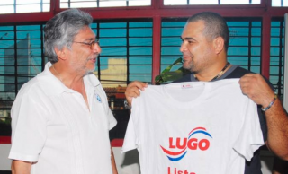 Chilavert pide votar por Marito y las redes le recuerdan su pasado con Lugo