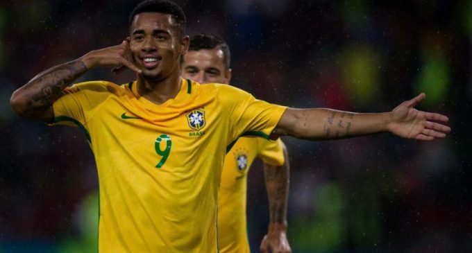 “Tener bastante sexo” es la recomendación de Romario a Gabriel Jesús