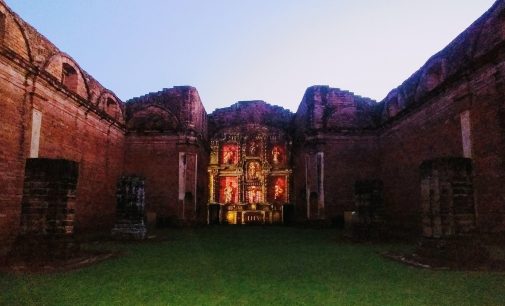 Inauguran videomapping 3D en la Misión de Jesús de Tavarangué