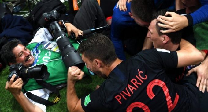 Habló el fotógrafo ‘aplastado’ por los jugadores croatas