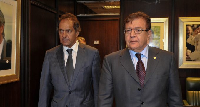 Reflotaría enfrentamiento con navieros si Nicanor asume en Yacyretá