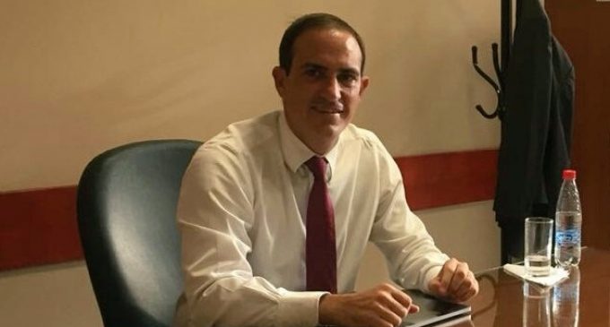 “Inhabilidades para senador no incluye expresidentes porque para ellos es senaduría vitalicia”, explica legislador