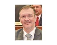 Tito Ibarrola insta a diputados a acompañar pedido de pérdida de investidura de Ibáñez