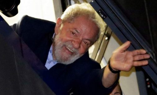 Ordenan liberar a Lula