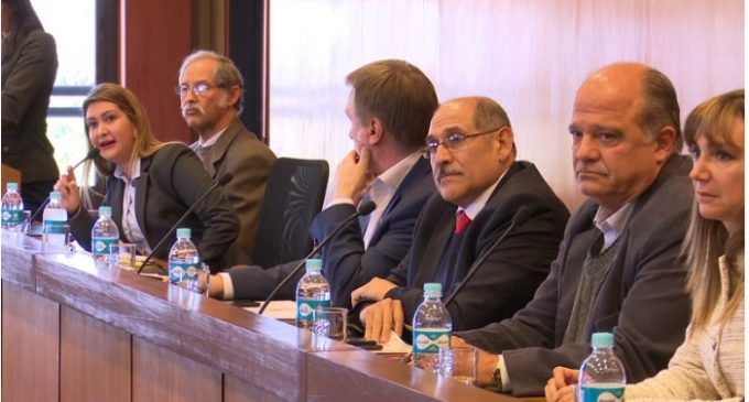 Presentan proyecto de ley que formaliza empleo parcial