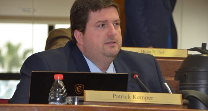 Senador lamenta desinformación sobre Proyecto de Superintendencia