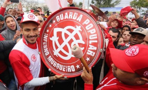Suspenden de nuevo a Paolo Guerrero