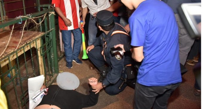 Identifican a barrabrava que encabezó patota contra manifestantes