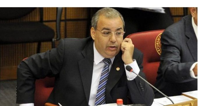 Oviedo Matto renunciará como senador