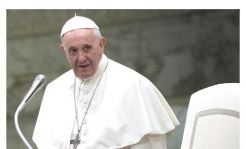 El Papa Francisco pide perdón por la “traición de los abusos del clero”