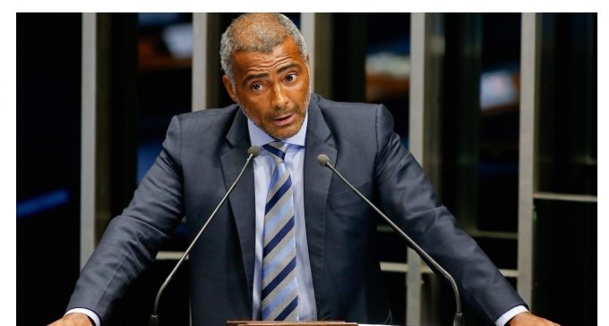 Romário oficializa su candidatura a gobernador de Río de Janeiro