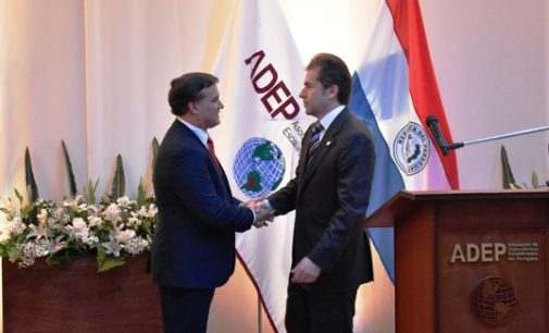 Canciller nacional y ADEP enfatizan la importancia de la carrera diplomática