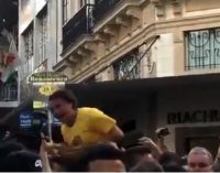 Apuñalaron a candidato presidencial en Brasil