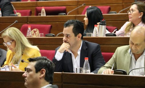 Cámara de Senadores bloqueó pedido de investigación contra Horacio Cartes