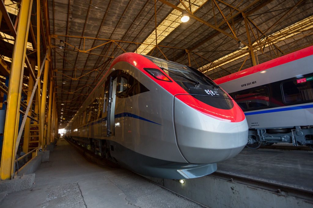 Chile presenta los trenes que serán los más rápidos de Sudamérica a fines de 2023