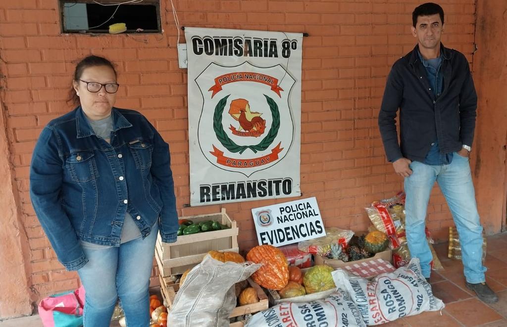 Directora fue detenida por robar insumos del almuerzo escolar