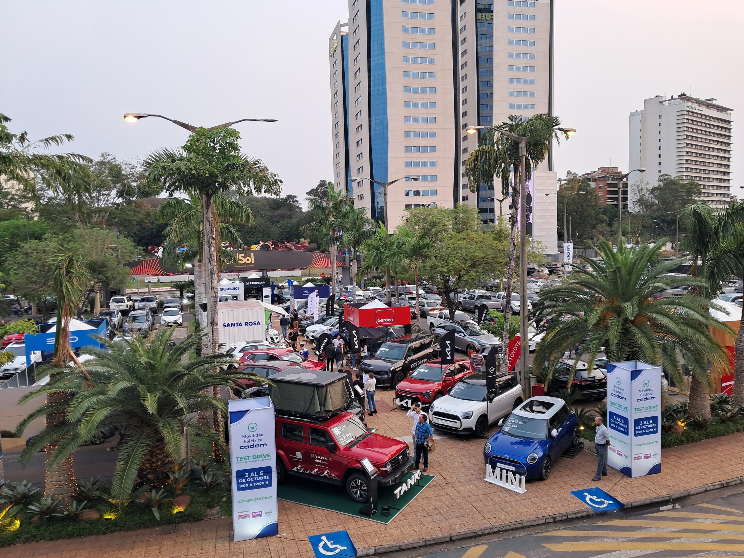 Culminó con éxito el Test Drive de Vehículos Híbridos y Eléctricos en su cuarta edición