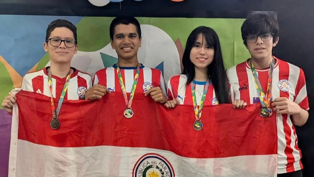 Paraguayos conquistan medalla de plata y bronce en los JJOO de matemáticas